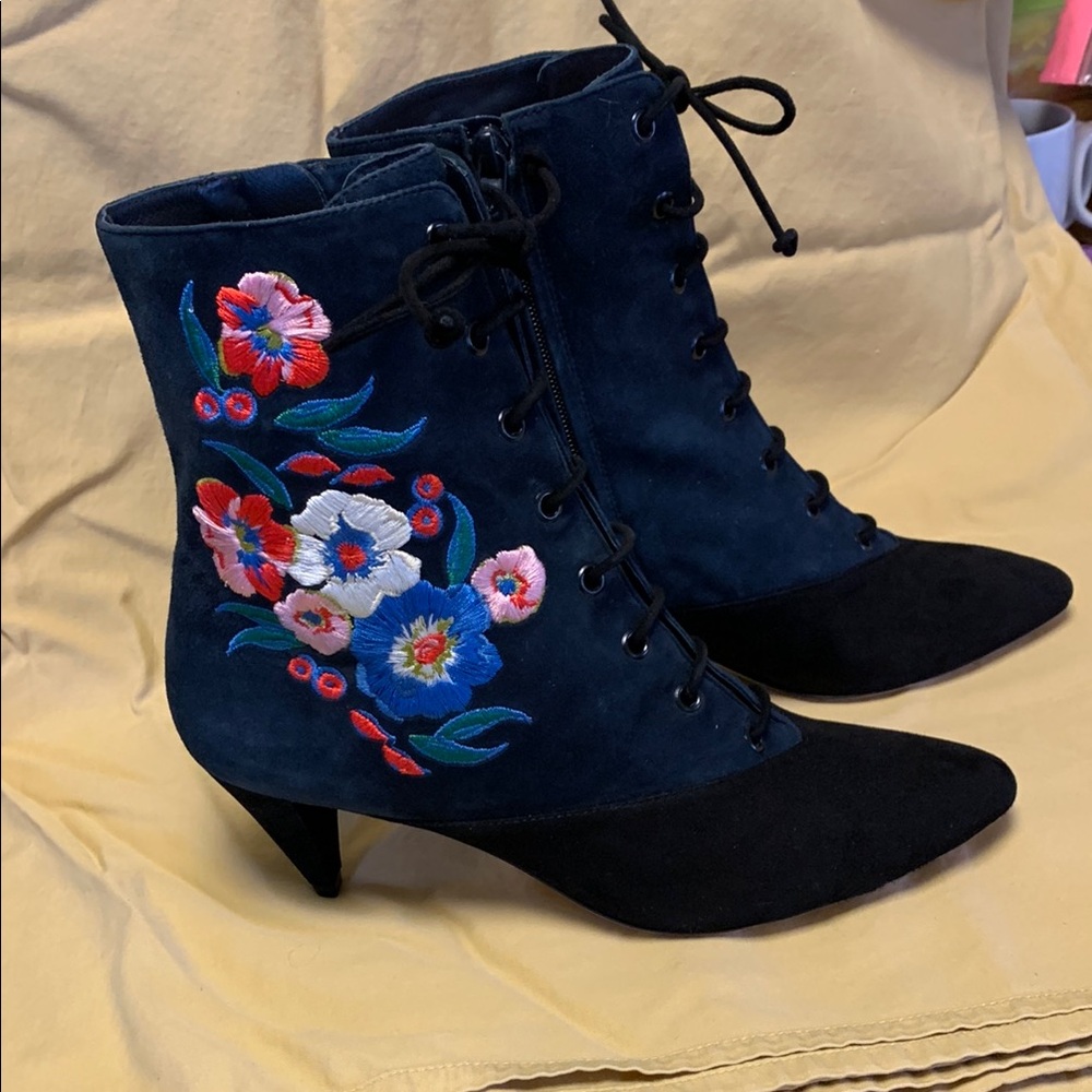 Tory Burch Cassidy Embroidered floral Women's suede leather boots - Picture 2 of 14